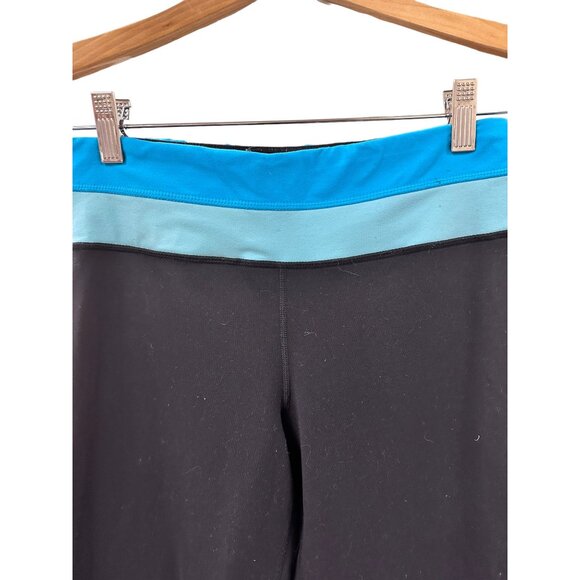 🌸3/$15🌸Black Capri Ladies Athletic Pants sz Medium with Blue Wasitband - Picture 2 of 6